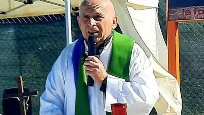 don Gian Alberto valdeterra
